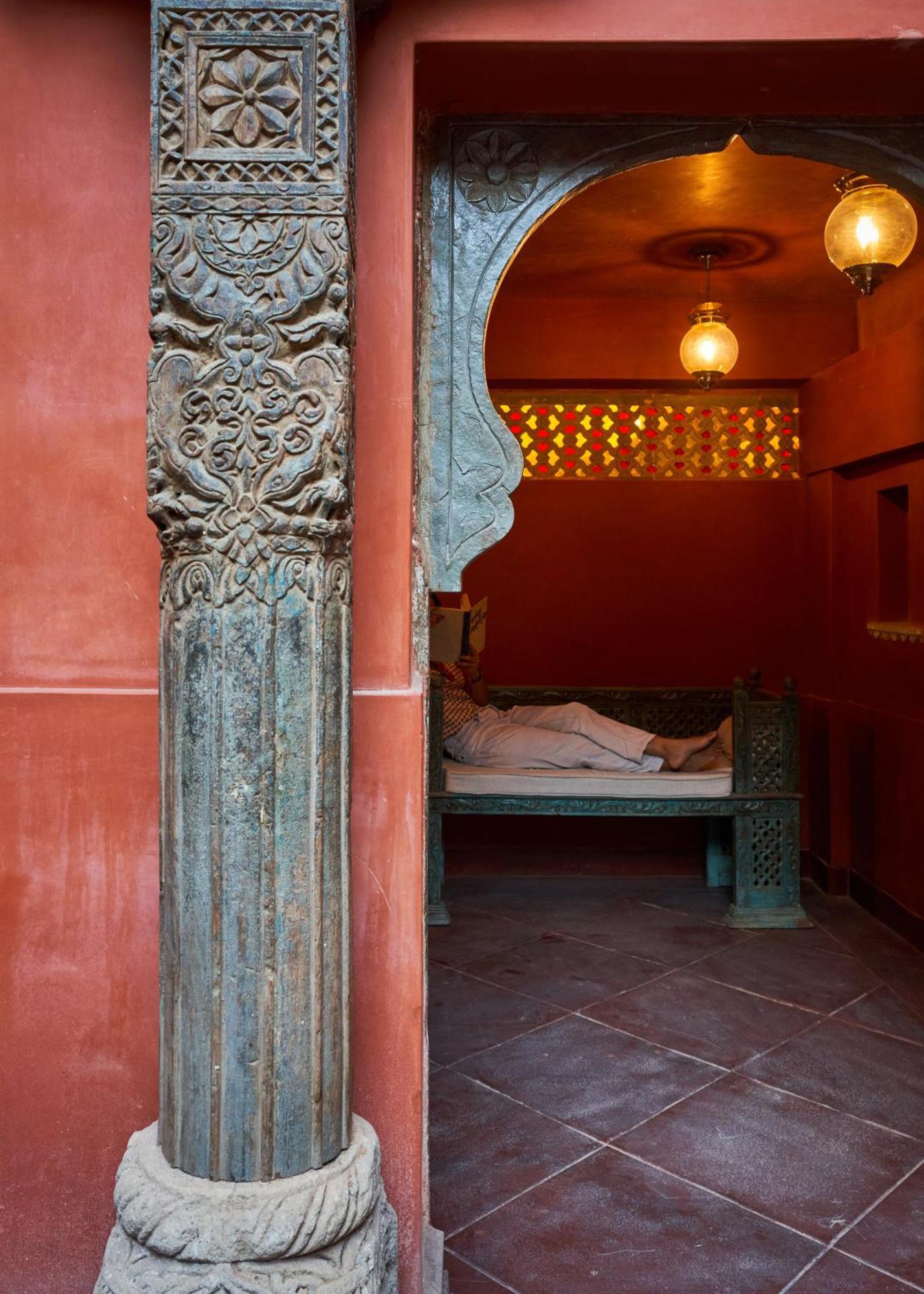 Kaladwas Lal Haveli Hotel Udaipur Bagian luar foto