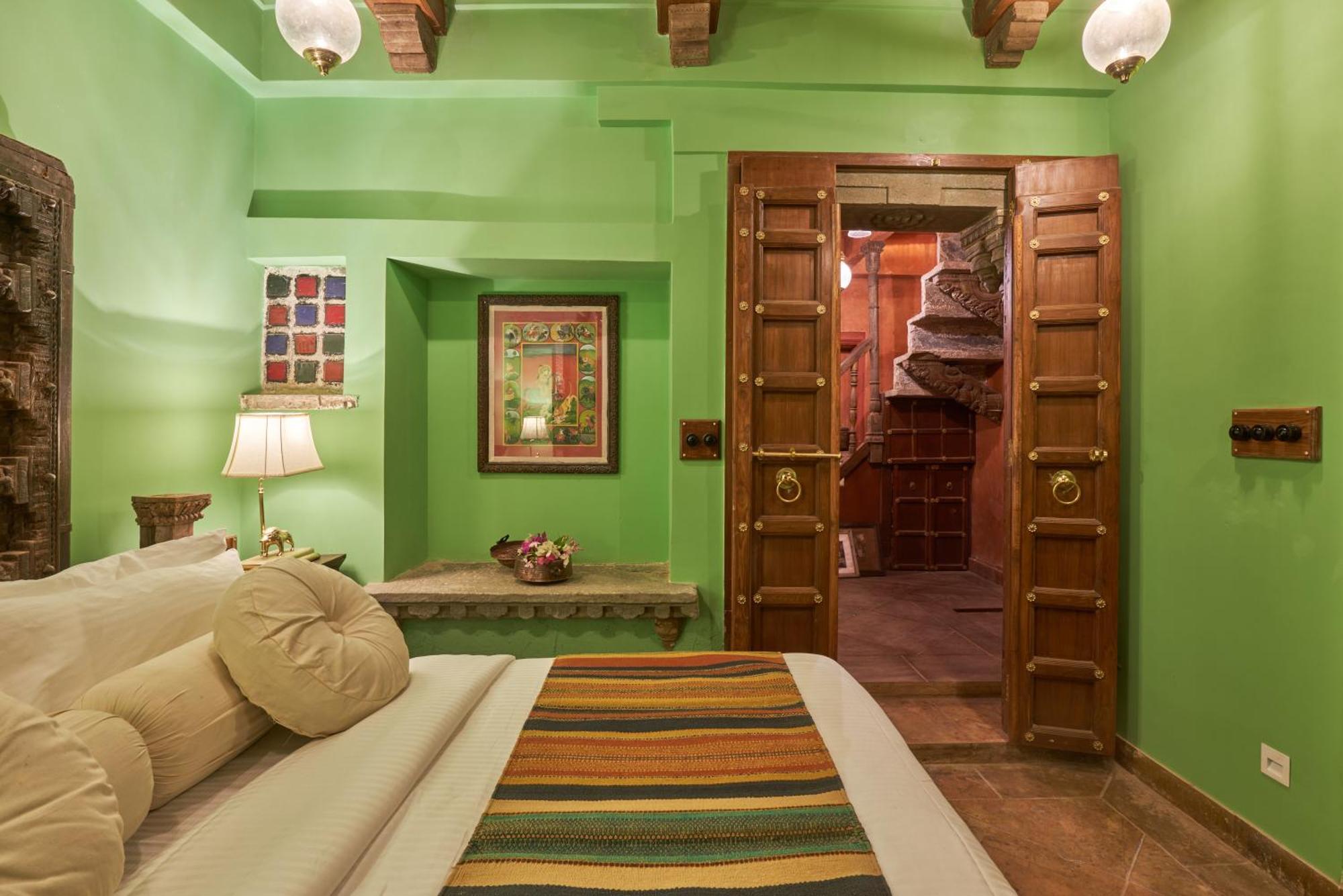 Kaladwas Lal Haveli Hotel Udaipur Bagian luar foto