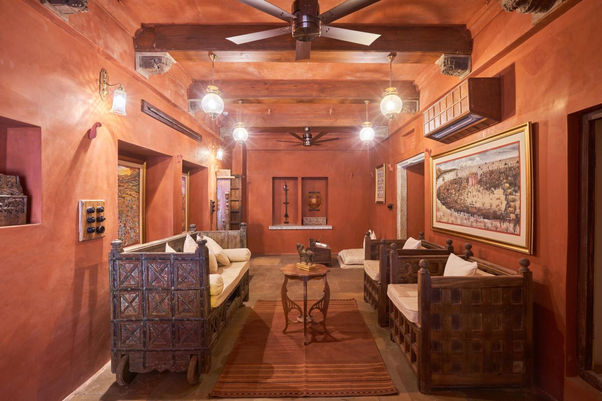 Kaladwas Lal Haveli Hotel Udaipur Bagian luar foto