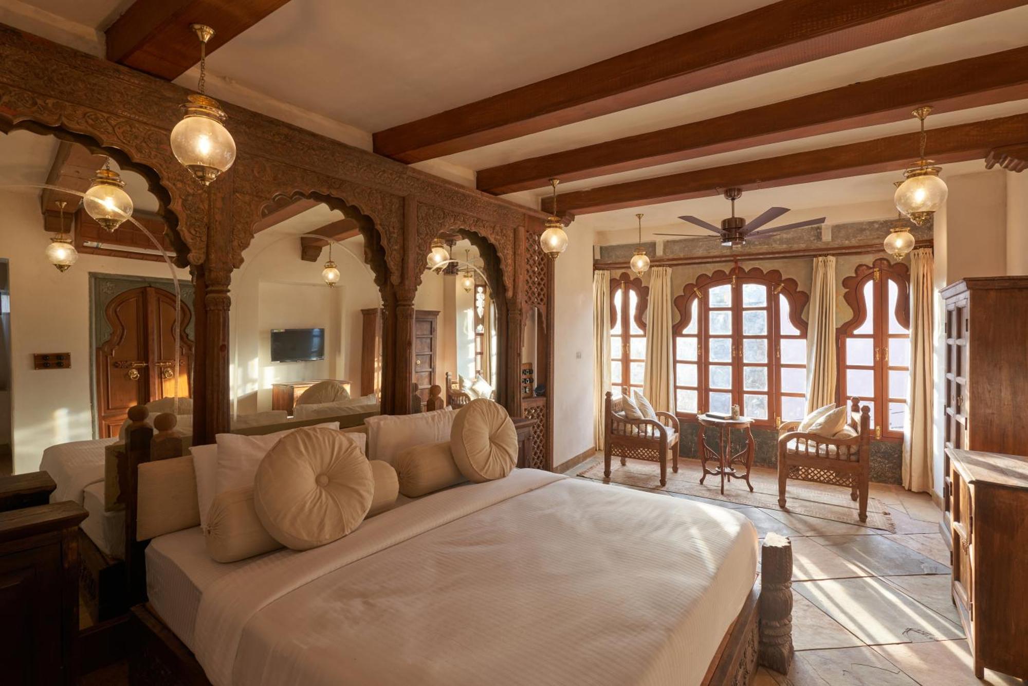 Kaladwas Lal Haveli Hotel Udaipur Bagian luar foto