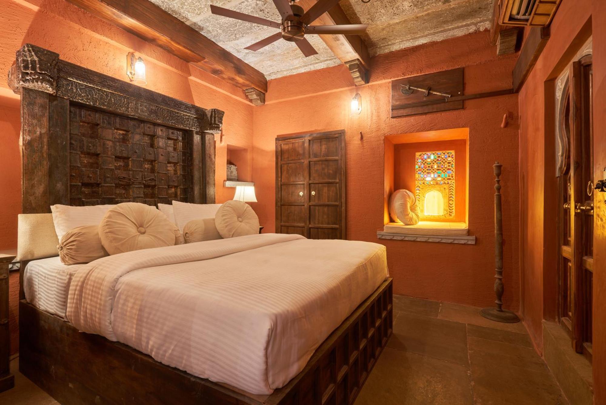 Kaladwas Lal Haveli Hotel Udaipur Bagian luar foto